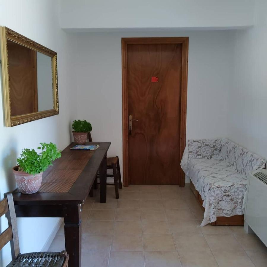 Xenonas Souliou Hotell Samonída Exteriör bild