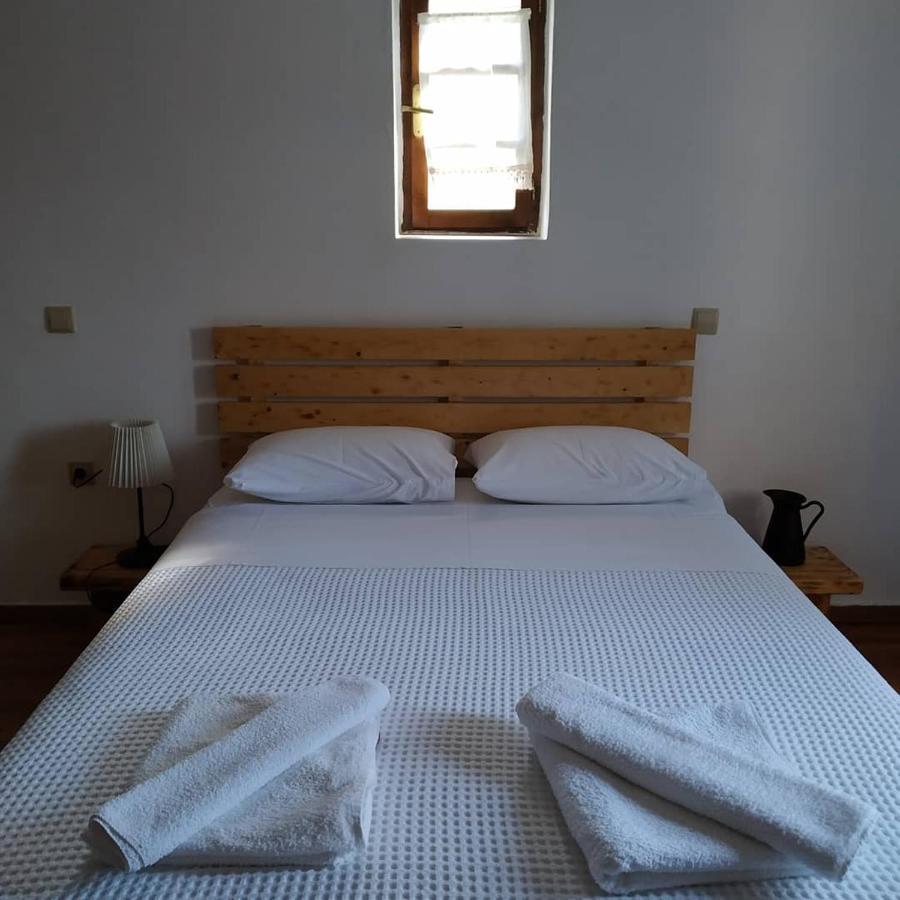 Xenonas Souliou Hotell Samonída Exteriör bild