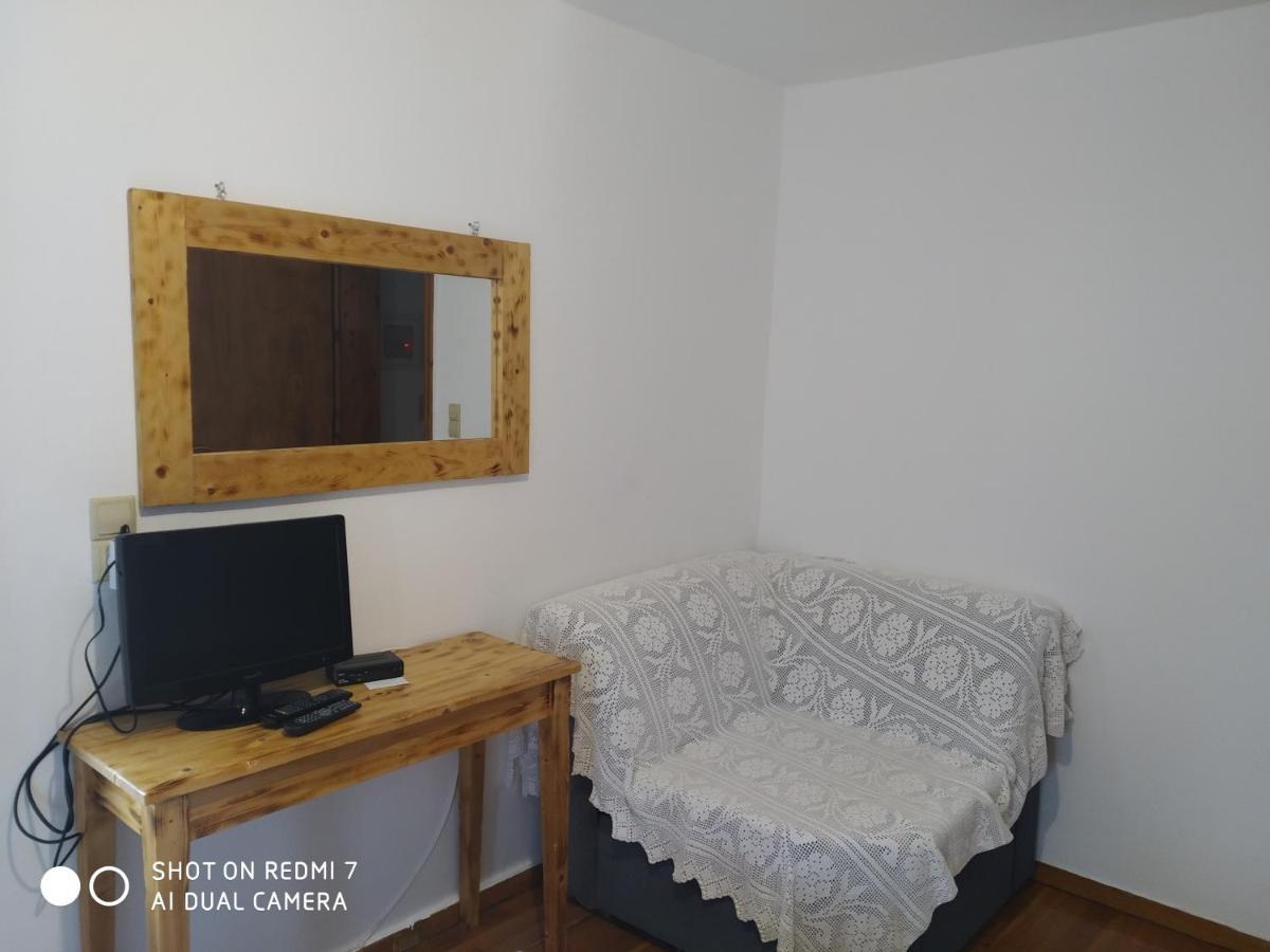 Xenonas Souliou Hotell Samonída Exteriör bild