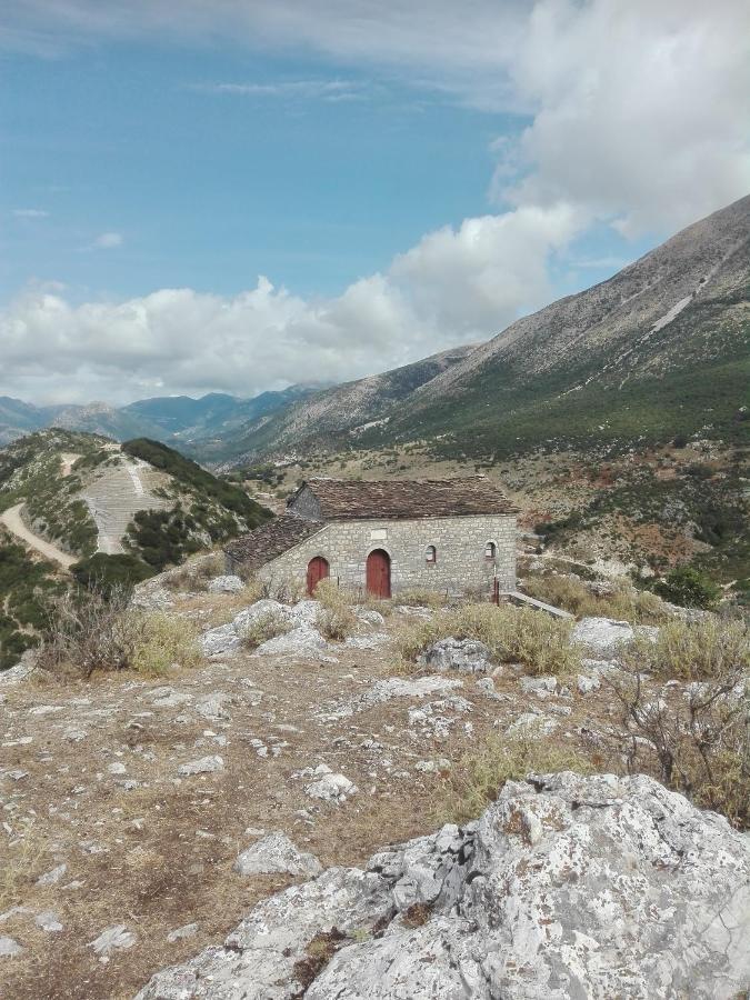 Xenonas Souliou Hotell Samonída Exteriör bild